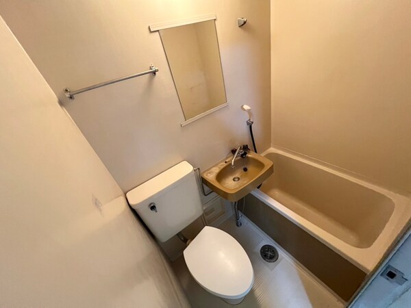 バス／シャワールーム等