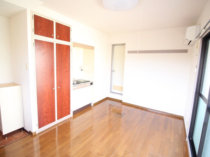 物件内観写真22　(居室)