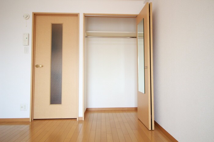 物件内観写真11　(収納)