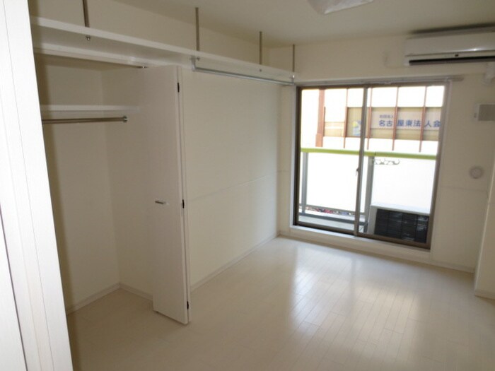 物件内観写真14　(居室)