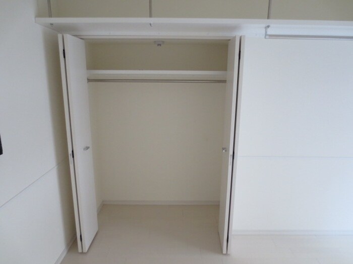 物件内観写真15　(収納)