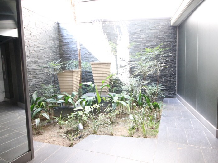 物件外観写真6　(周辺環境)