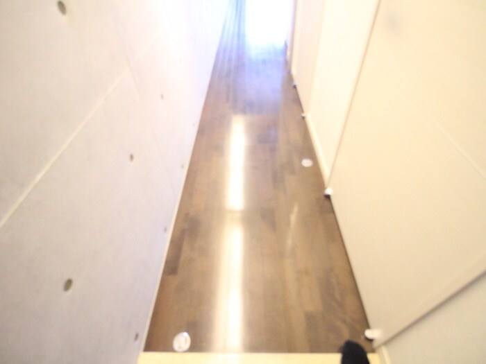 物件内観写真16　(廊下)