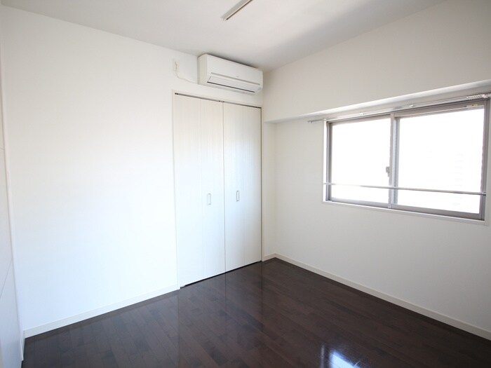 物件内観写真16　(居室)