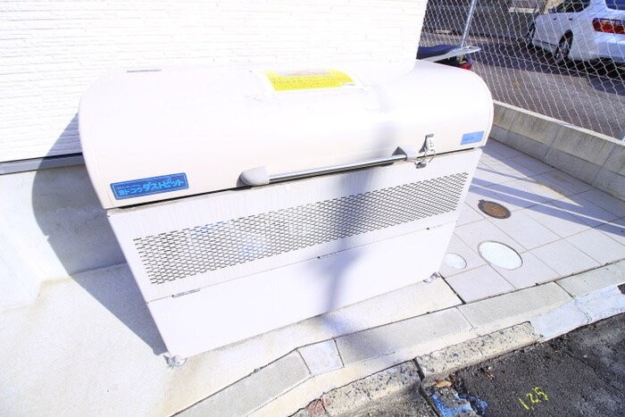 物件外観写真4　(建物設備)