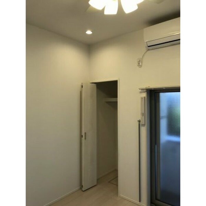 物件内観写真10　(収納)