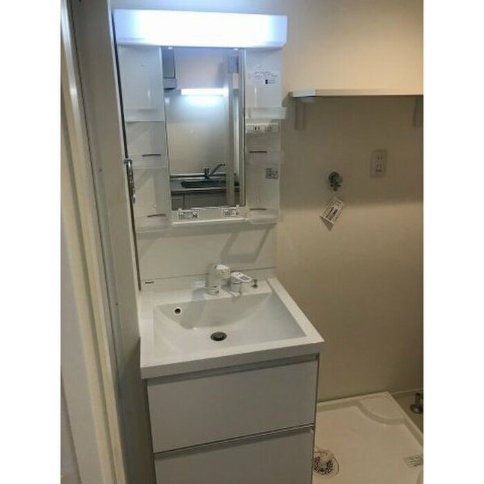 物件内観写真13　(洗面)