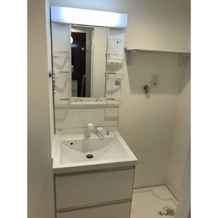 物件内観写真13　(洗面)