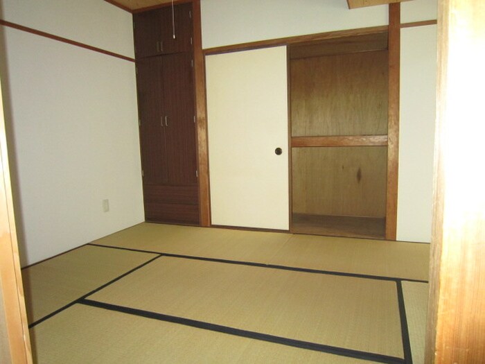 物件内観写真11　(居室)