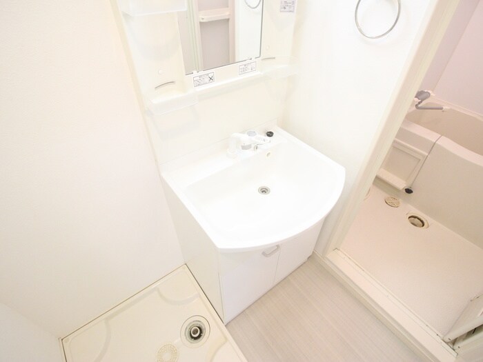 物件内観写真11　(洗面)