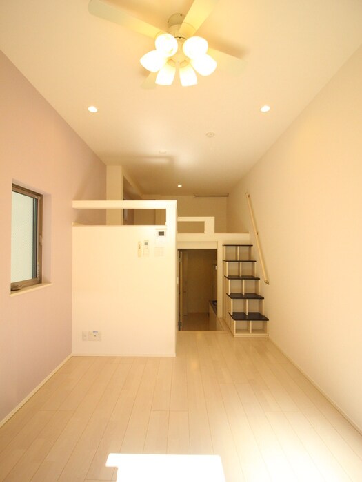 物件内観写真8　(居室)