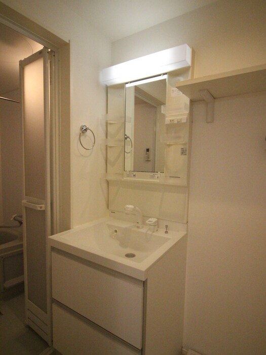 物件内観写真12　(洗面)