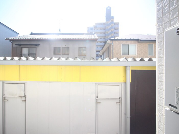 物件内観写真18　(室内からの展望)