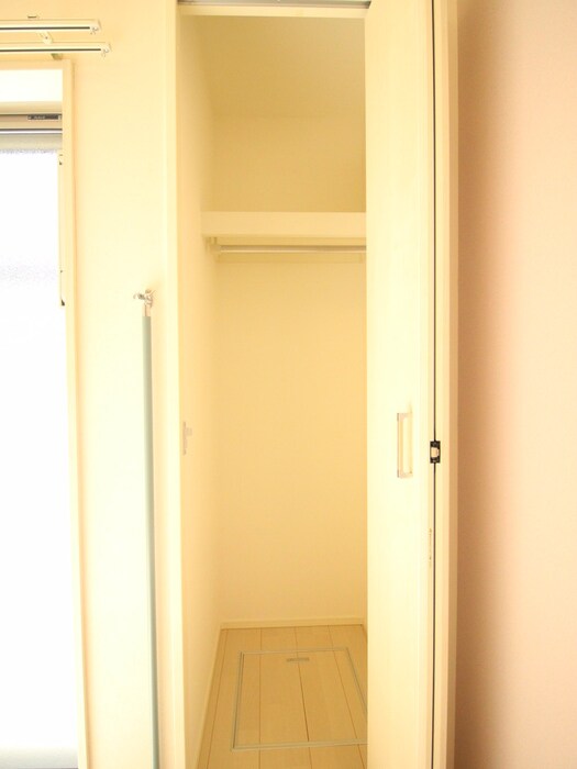 物件内観写真22　(収納)