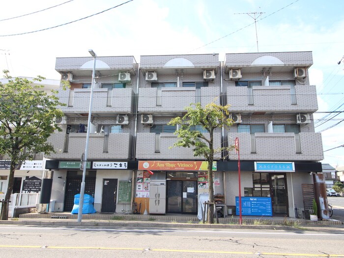 物件外観写真1　(外観写真)