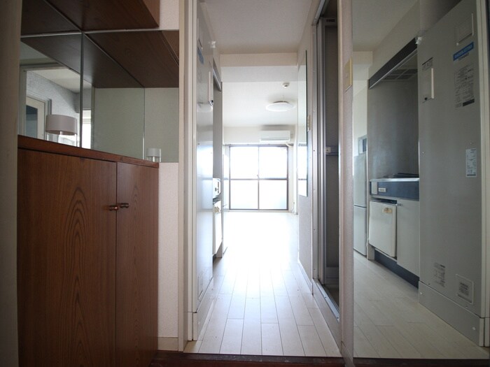 物件内観写真19　(廊下)