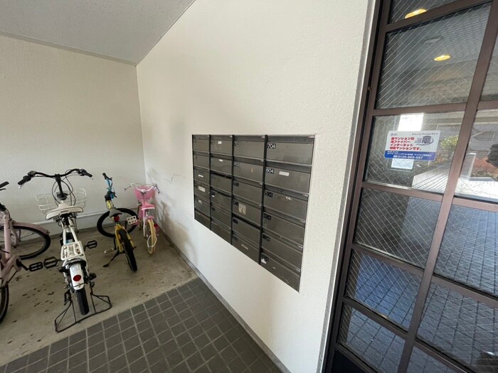 物件外観写真2　(建物設備)