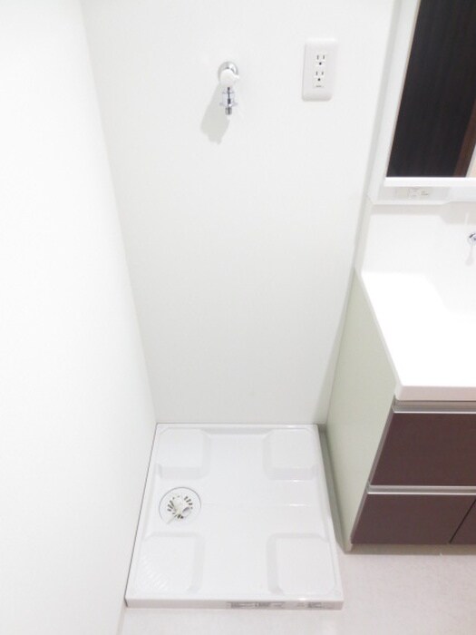 物件内観写真20　(洗濯機置場)