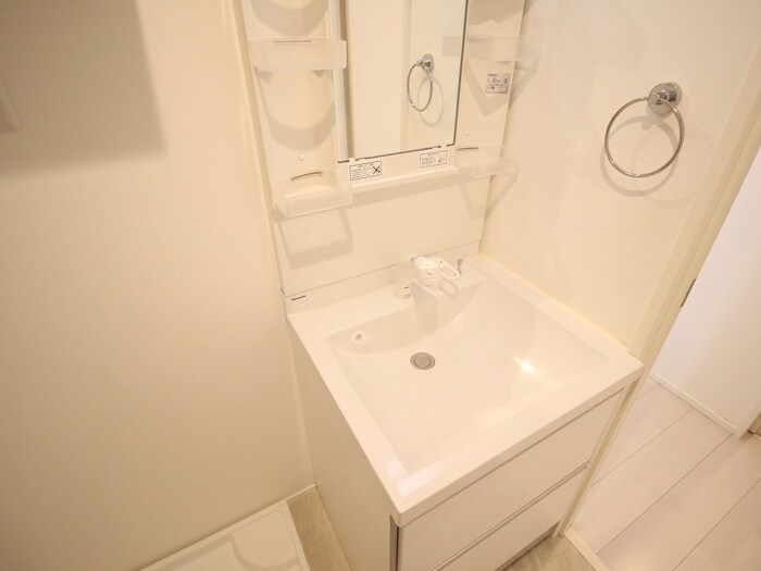 物件内観写真11　(洗面)