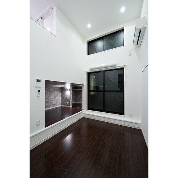 物件内観写真13　(居室)