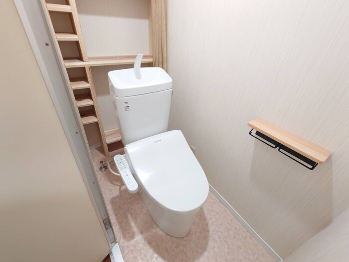 物件内観写真9　(トイレ)