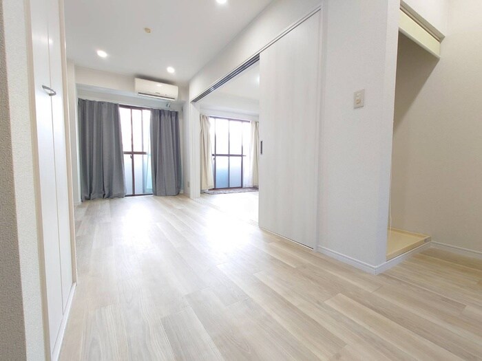 物件内観写真19　(居室)