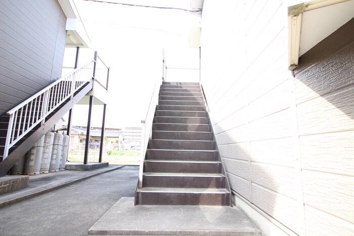 物件外観写真5　(外観写真)