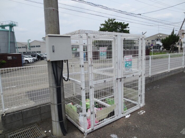 物件外観写真5　(建物設備)