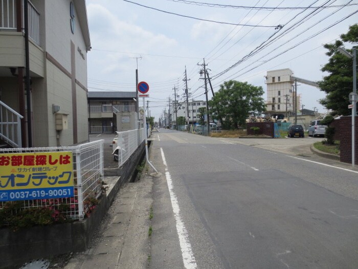 物件外観写真6　(周辺環境)