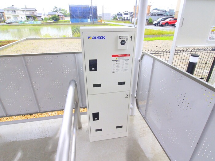 物件外観写真6　(建物設備)