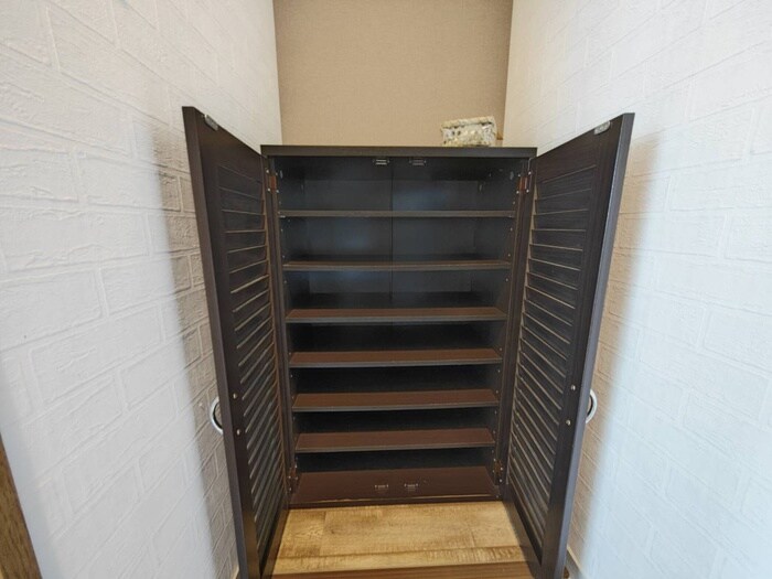 物件内観写真16　(靴箱)