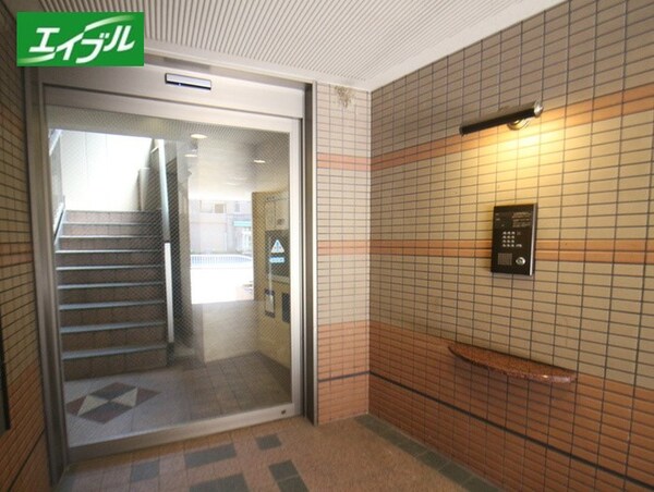 エントランス部分