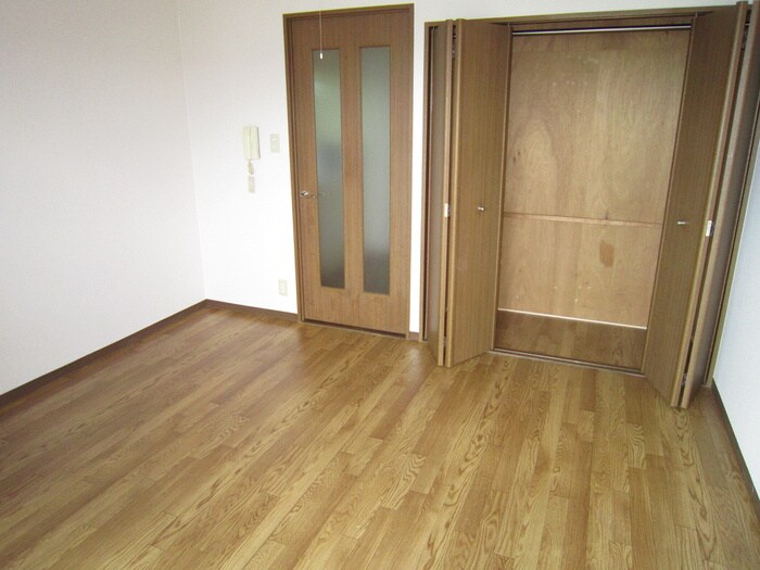 物件内観写真14　(居室)