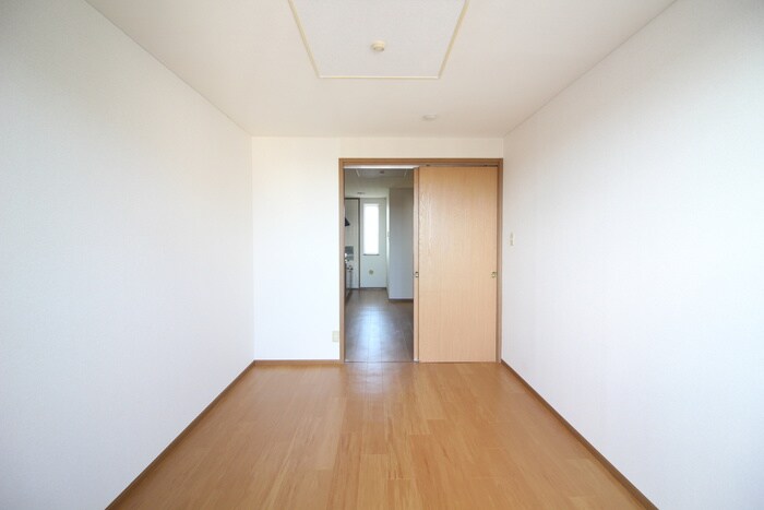 物件内観写真11　(居室)