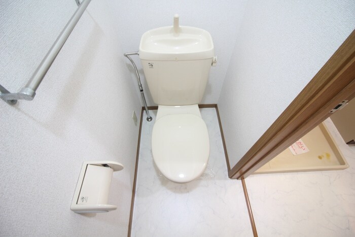 物件内観写真19　(トイレ)