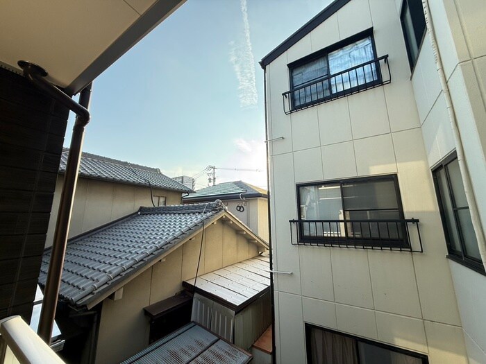 物件内観写真15　(室内からの展望)