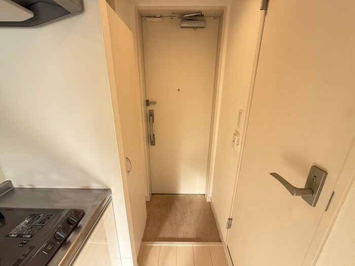 物件内観写真17　(玄関)