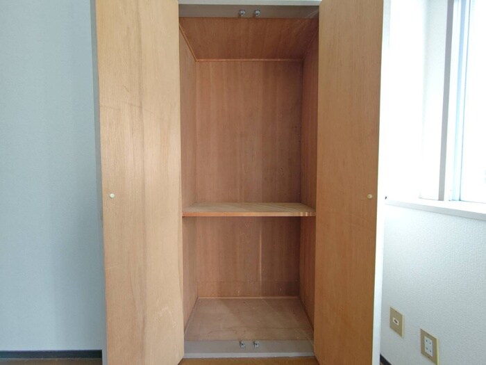 物件内観写真11　(収納)