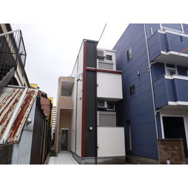 物件外観写真1　(外観写真)