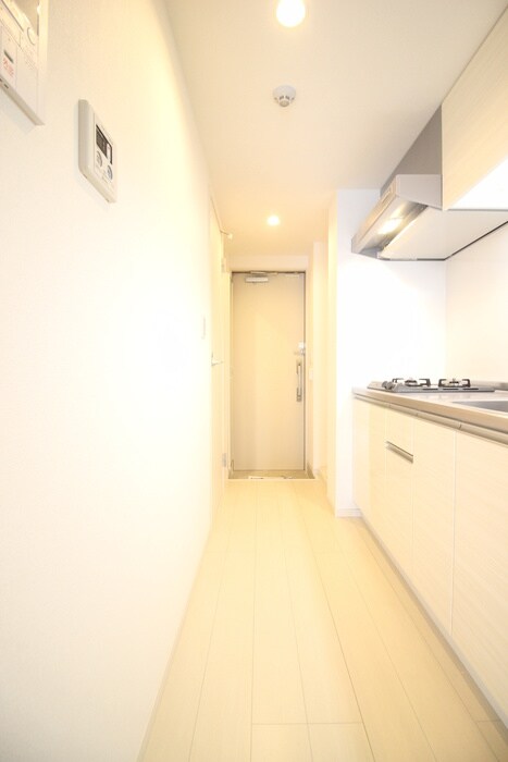 物件内観写真19　(廊下)