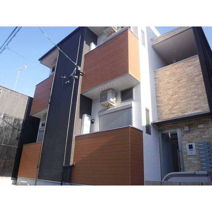 物件外観写真1　(外観写真)