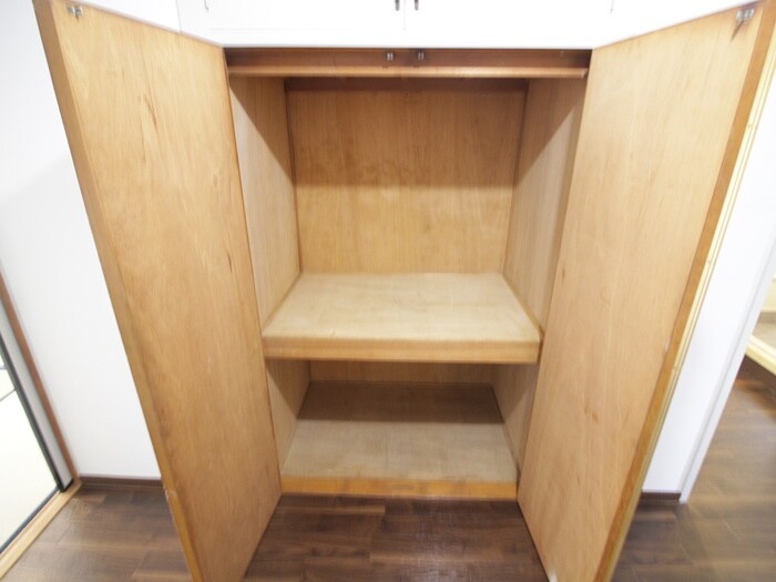 物件内観写真10　(収納)