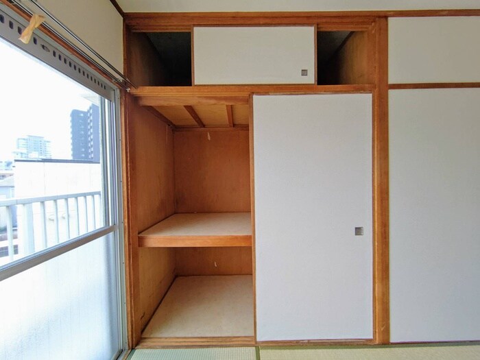 物件内観写真8　(収納)