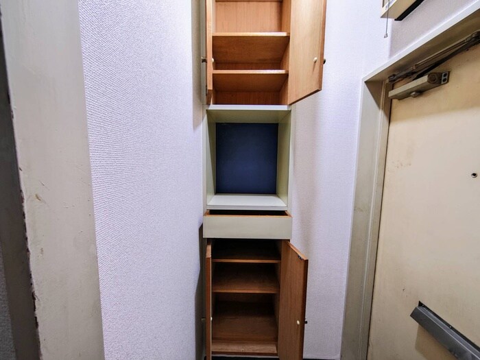 物件内観写真19　(靴箱)