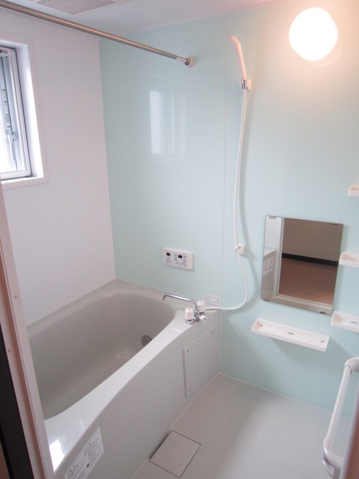 物件内観写真14　(バス／シャワールーム等)