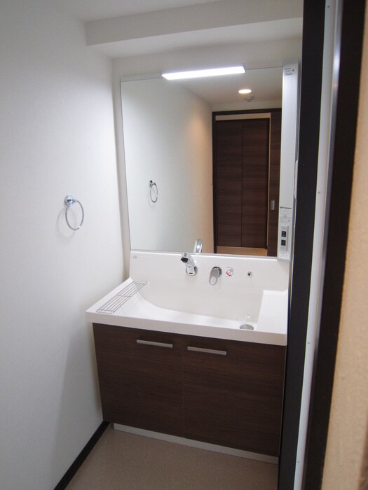 物件内観写真16　(洗面)