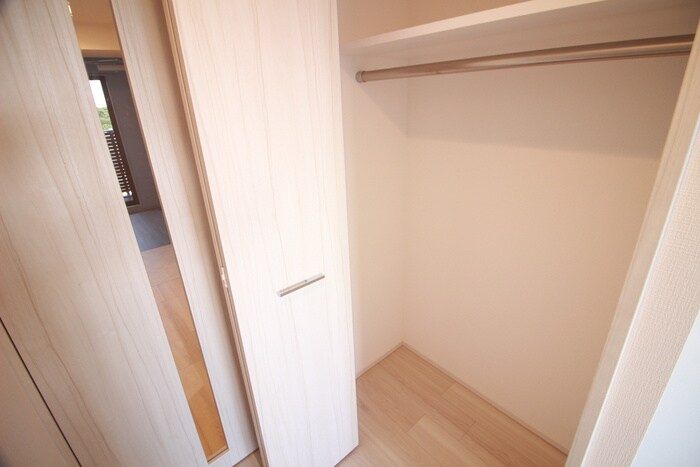 物件内観写真8　(収納)