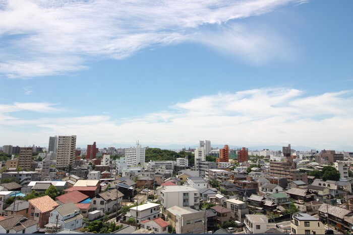 物件内観写真18　(室内からの展望)