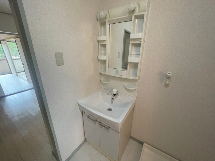 物件内観写真12　(洗面)