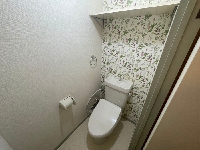 物件内観写真15　(トイレ)